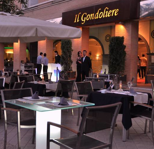 Terrace of Il Gondoliere Restaurant